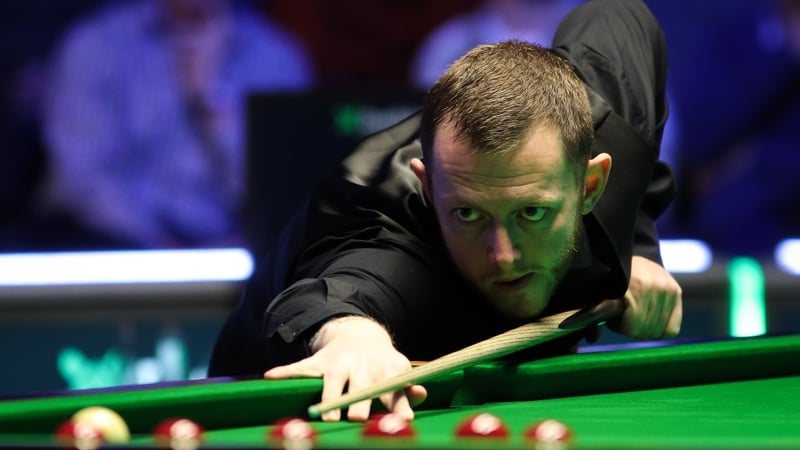 Mark Allen is in the groove