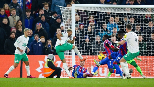 Joelinton of Newcastle United shoots