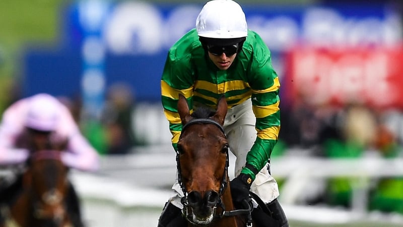 Fakir D'oudairies took the Horse & Jockey Hotel Chase