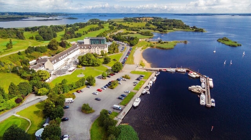 The Hodson Bay Hotel outside Athlone