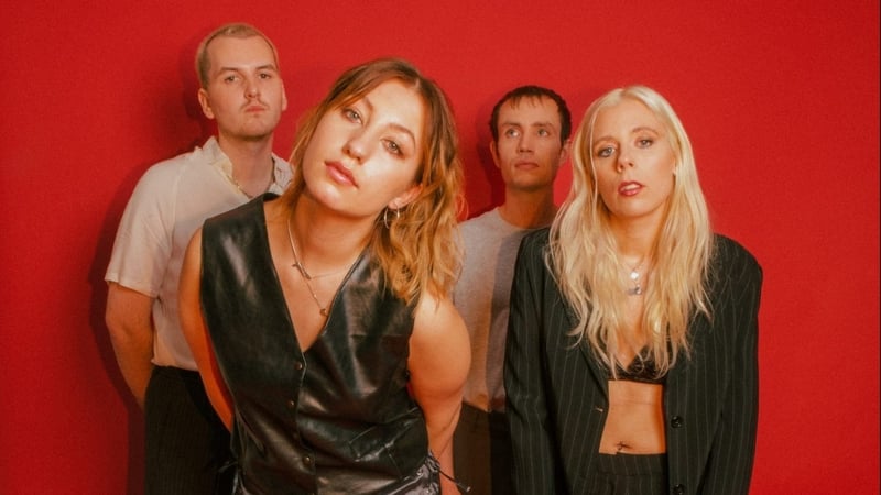 Coach Party: Post-lunch rock