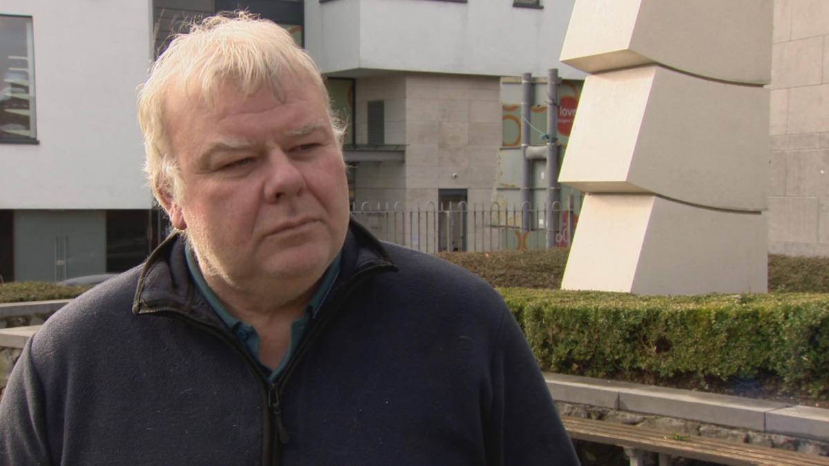 Tús Áite: Polaitíocht na hÉireann