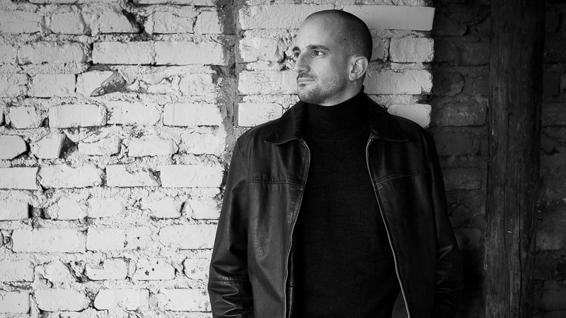 Matt Springfield: "My goal is to write songs that could have been written in the 80's, with sounds reminding the 80's, with a modern touch as well."