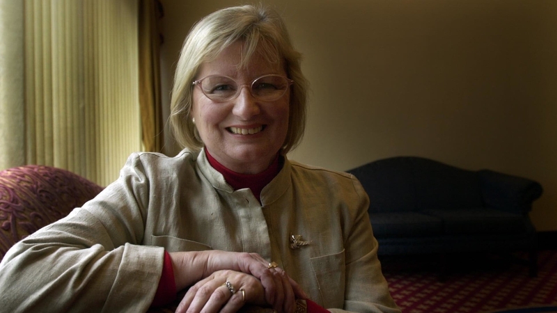 An t-údar Deirdre Purcell tar éis bháis