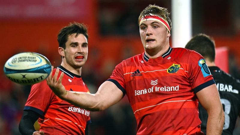 Gavin Coombes (R) was on song