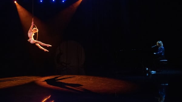 Watch: Aisling Ní Cheallaigh with Lux Alma on Tommy Tiernan