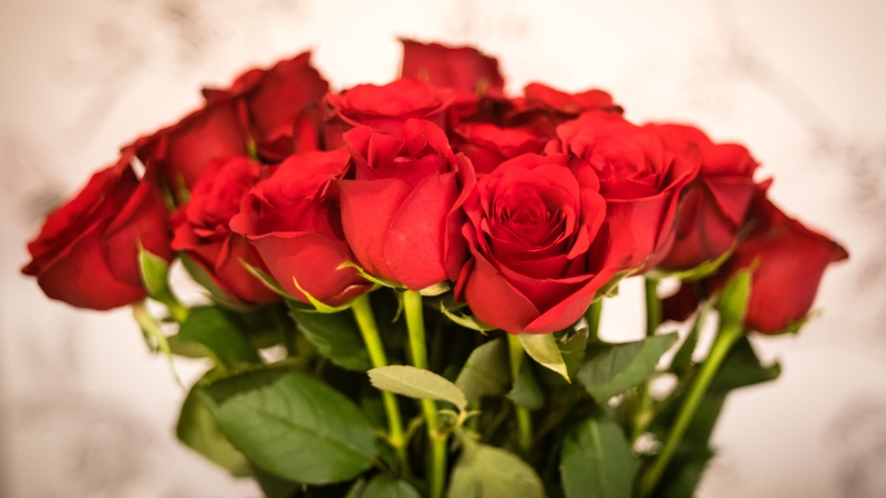 82% of the spend on flowers came from men