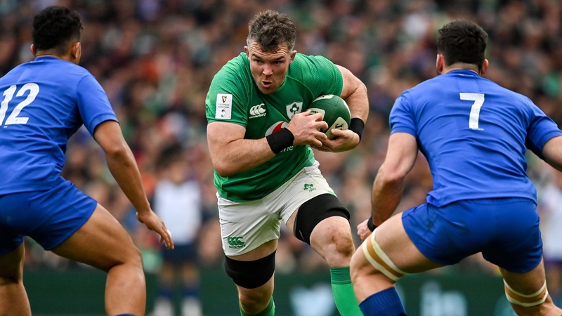 Peter O'Mahony in action against France