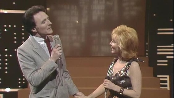 Mike Murphy and Lulu on The Live Mike (1983)