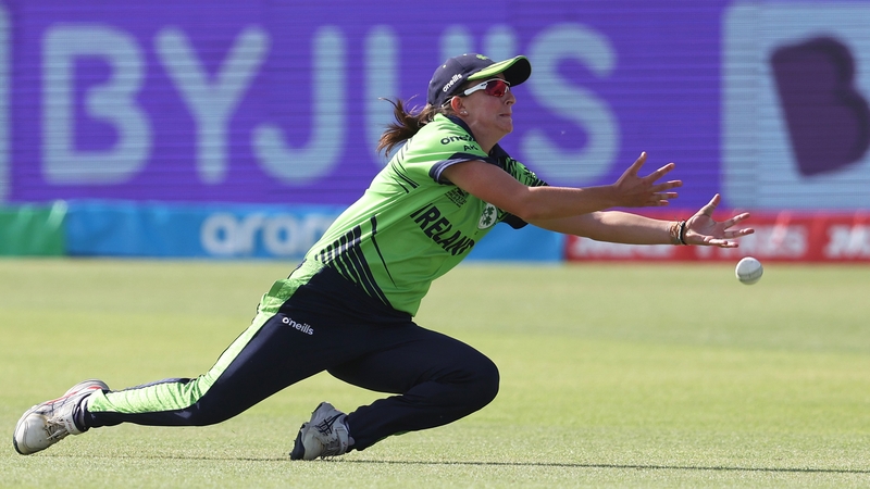 Arlene Kelly of Ireland drops a catch from Smriti Mandhana