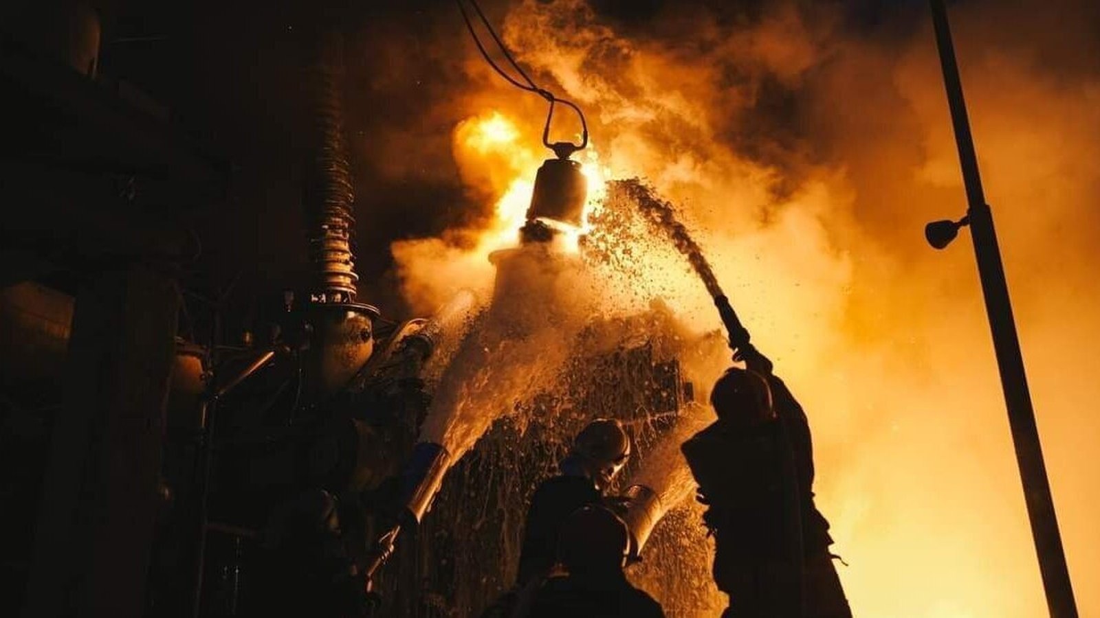 Firefighters put out a blaze in Ukraine following a Russia drone strike (Credit: Ukrainian State Emergency Service)