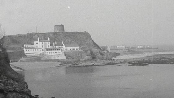 Howth Harbour (1973)