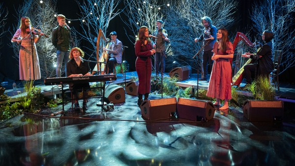 Watch: Bláth na hÓige tear it up on The Tommy Tiernan Show