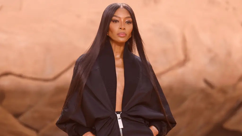 The supermodel walked in the Off-White autumn/winter show.