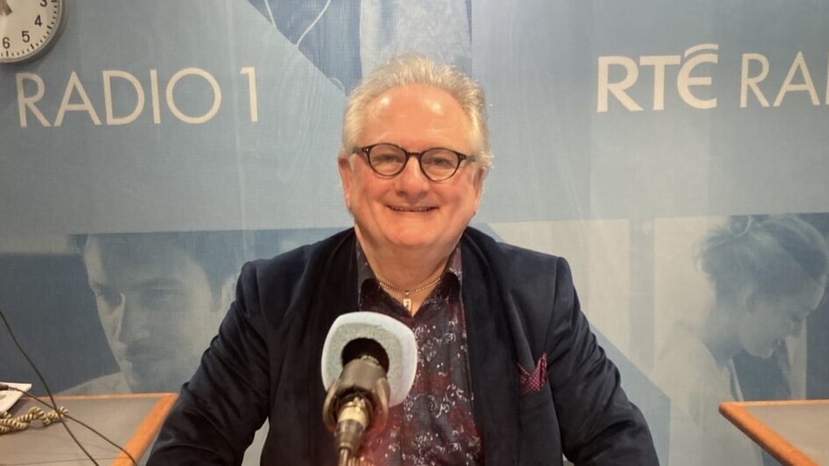 Pelé, and the World’s Best Dad, by Desmond Traynor