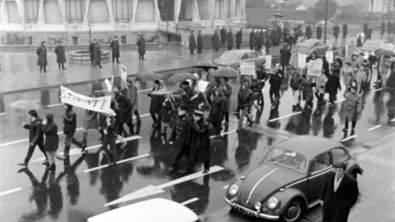 Anti-Vietnam War protest at the US Embassy in Dublin, 1968