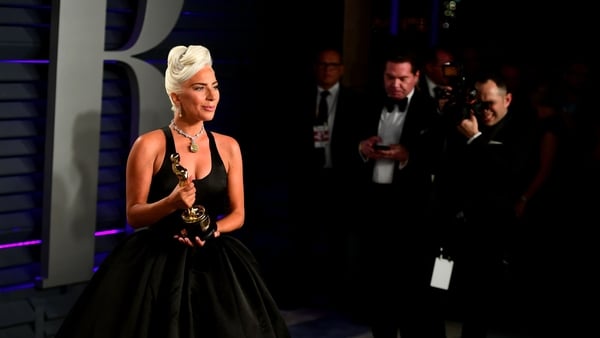 As the countdown to the Oscars begins, celebrity stylists reveal what goes on behind the scenes. By Prudence Wade.