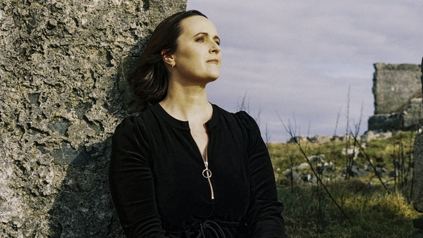 Tune Of The Week: Eileanóir a Rún by Síle Denvir