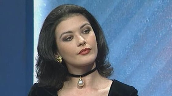 Catherine Zeta-Jones on 'Kenny Live' (1993)