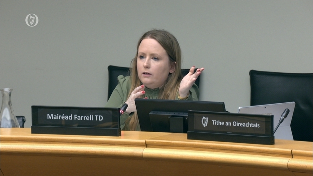 Mairéad Farrell TD : Urlabhraí Athchóirithe agus Caitheachais Phoiblí Shinn Féin.