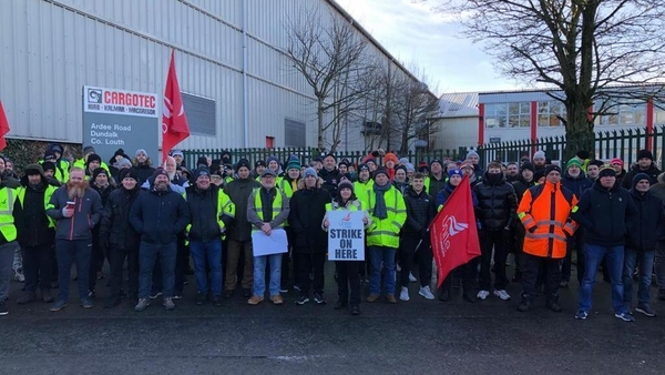 Cargotec workers on strike at Dundalk forklift manufacturer