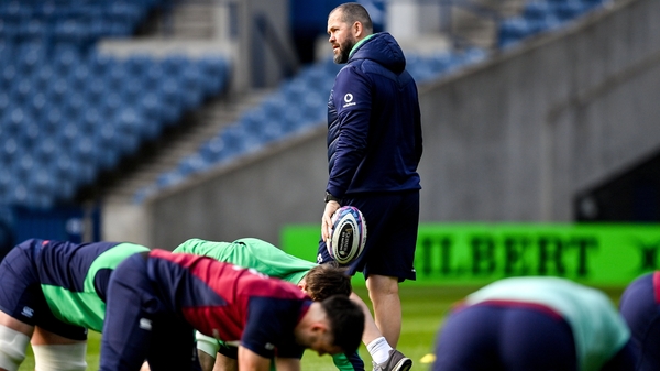 Andy Farrell oversees the captain's run at Murrayfield yesterday