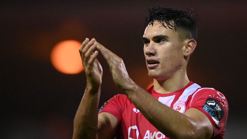 Max Mata held his nerve from the spot