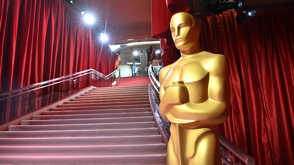 Why is there no red carpet at the 2023 Oscars?