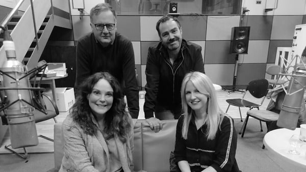 Bloody Writers: (L-R) Actor Lesa Thurman, writer and director Charlie McCarthy, actors Patrick Ryan and Aileen Mythen