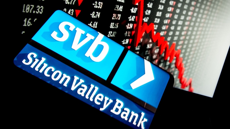 Warren Buffett said today that recent banking problems do not resemble the problems that helped trigger the 2008 global financial crisis