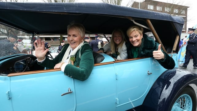 Representing the Republic of Ireland Women's Football team as grand marshals were Vera Pauw, Diane Caldwell and Paula Gorham (Image: Rolling News)