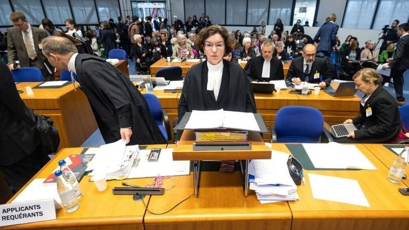 Lawyers for Swiss applicants at the ECHR hearing