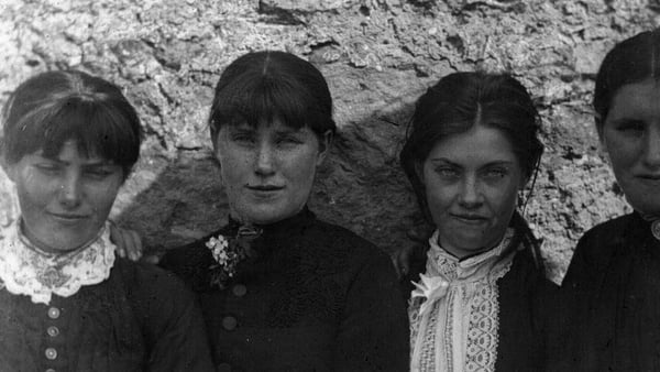 Female members of the O'Halloran family from Bodyke, Co Clare who resisted eviction during the Plan Of Campaign in 1887. Photo: Eblana Photograph Collection/National Library of Ireland via Flickr