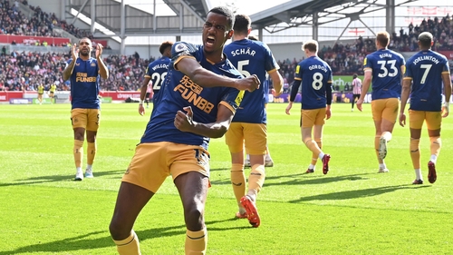 Alexander Isak celebrates scoring what turned out to be the winner for Newcastle against Brentford