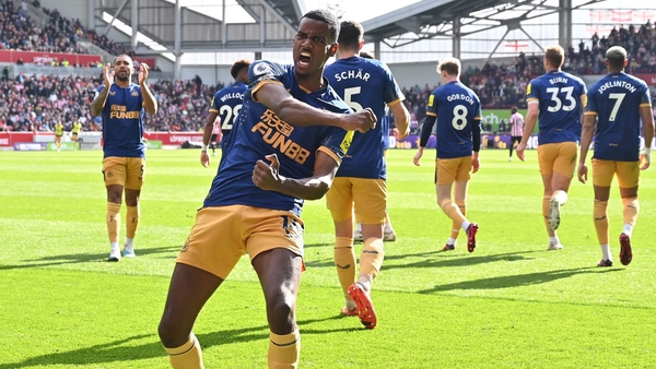 Alexander Isak celebrates scoring what turned out to be the winner for Newcastle against Brentford
