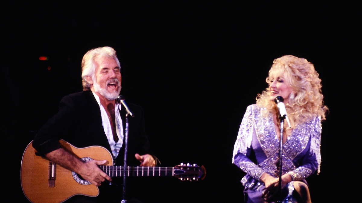 What is it about a good duet that we can’t get enough of?