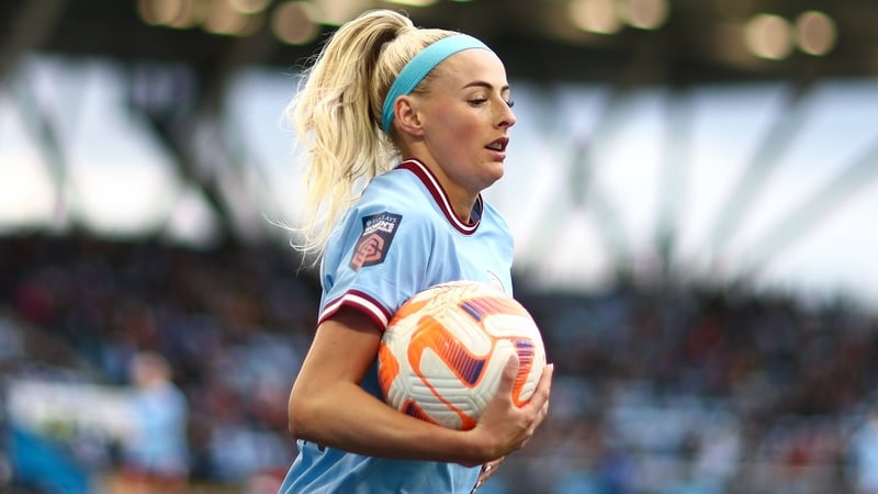 Chloe Kelly scored twice in as many minutes for Manchester City