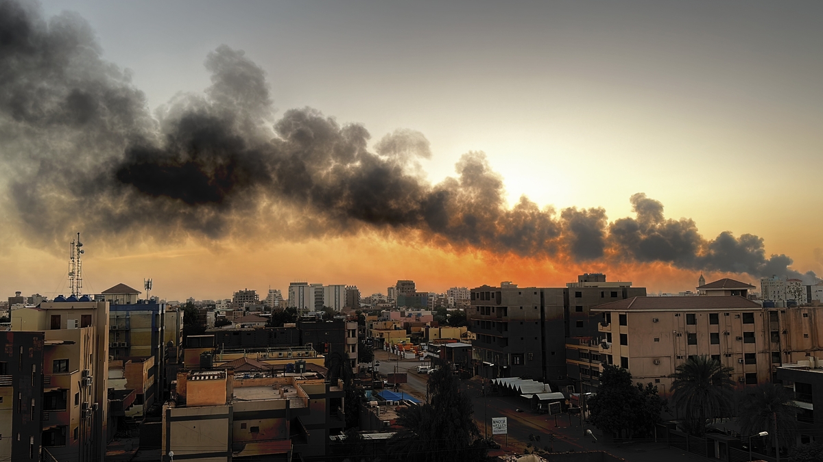 Gov. criticised for lack of communication with Irish in Sudan