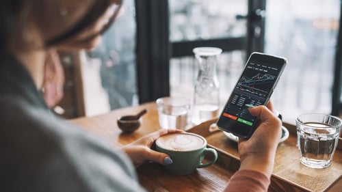 John Lowe of Money Doctors.ie explains all about cryptocurrencies, and with the advent of a soon-to-be cashless society how these cryptocurrencies may replace that cash.