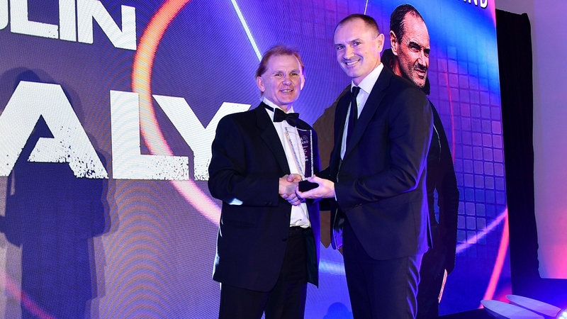 Liam Buckley (L) with Colin Healy at the PFA Ireland awards last November