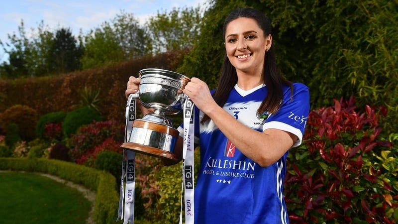 Clodagh Dunne with the Leinster championship trophy