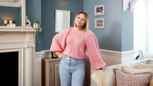 The pop star and home decor enthusiast unveils her latest paint project. By Katie Wright.