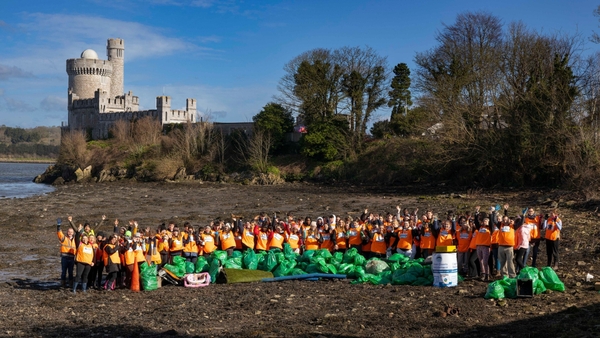Clean Coasts: Get a free World Ocean Day clean-up kit here!