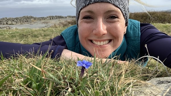 Gnó Gaeltachta atá faoi bhláth ar oileán Inis Meáin