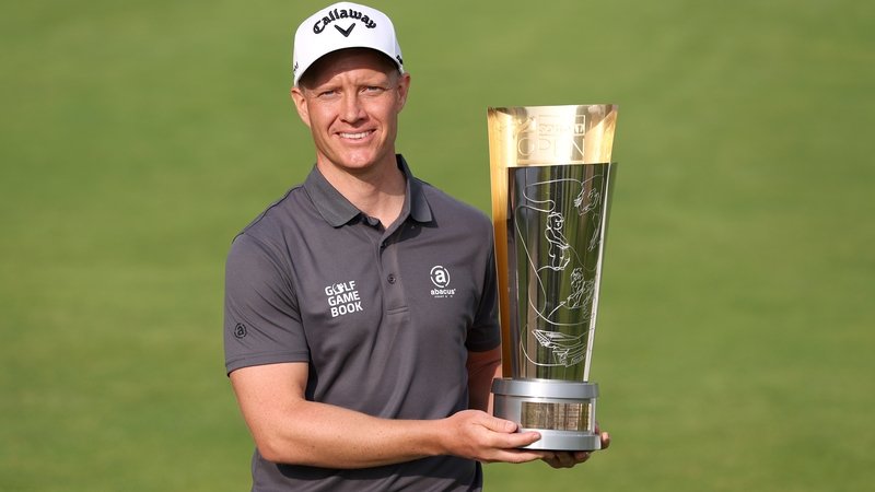 Simon Forsstrom with the trophy