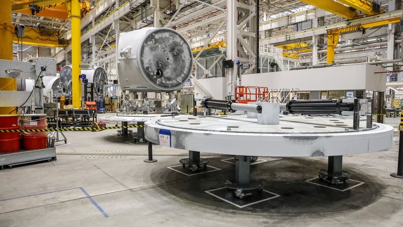 Siemens, the trains to industrial software maker, said industrial profit fell 2% to €2.51 billion in the three months to the end of March