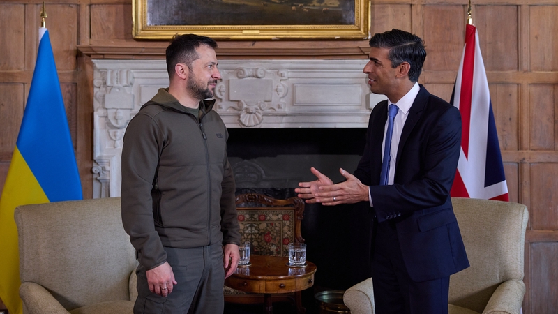 Rishi Sunak and Volodymyr Zelensky held a meeting at Chequers in England (Image: Ukrainian Presidency/Handout)