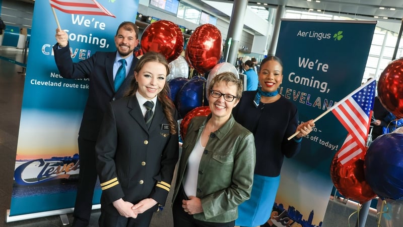 Aer Lingus First Officer Ava Cregan and Aer Lingus CEO Lynne Embleton with Ground Staff Dejan Cvisic and Danielle Itodo at the launch of the new route to Cleveland