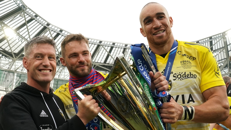 Ronan O'Gara celebrates with Quentin Lespiaucq (centre) and Ultan Dillane after La Rochelle's win over Leinster