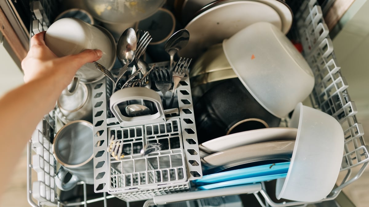 How to keep your house germ free in winter